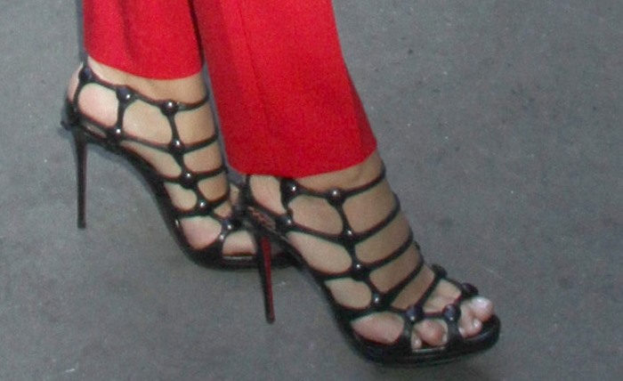 Blake Lively shows off her feet in Neuron cage sandals