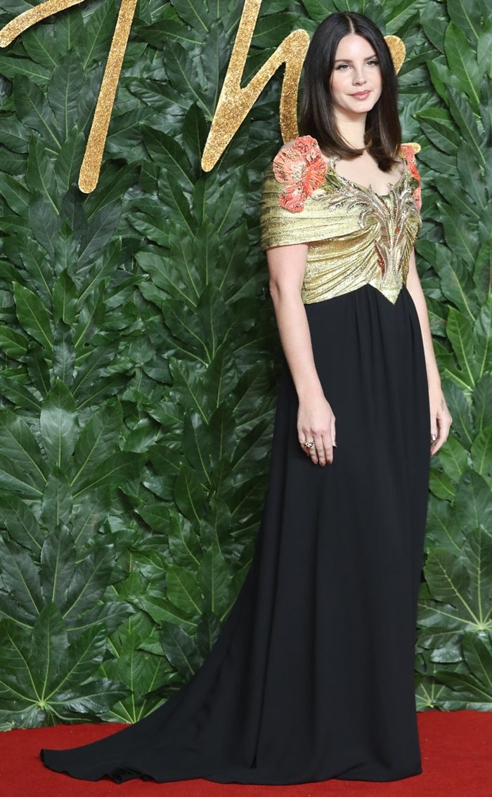 Lana Del Rey wore an embellished Gucci gown at The Fashion Awards 2018