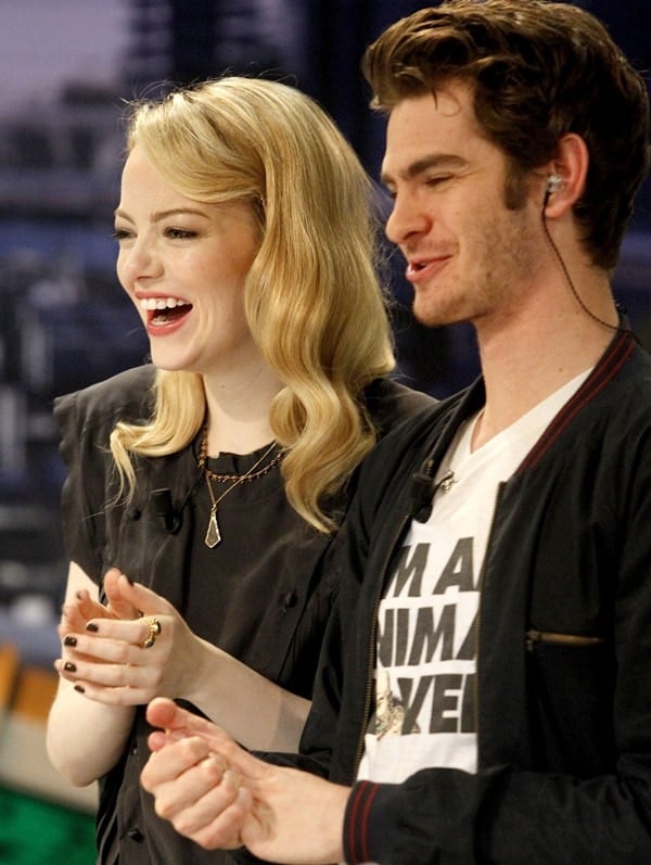 Emma Stone and Andrew Garfield applaud during an appearance on "El Hormiguero"