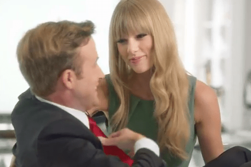 Taylor Swift showcases a stunning ModCloth dress in Macy's commercial