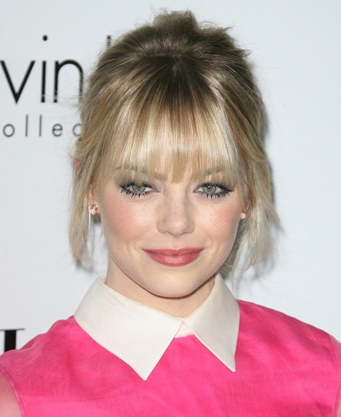 Emma Stone sports blonde hair at the 19th annual ELLE Women in Hollywood Celebration