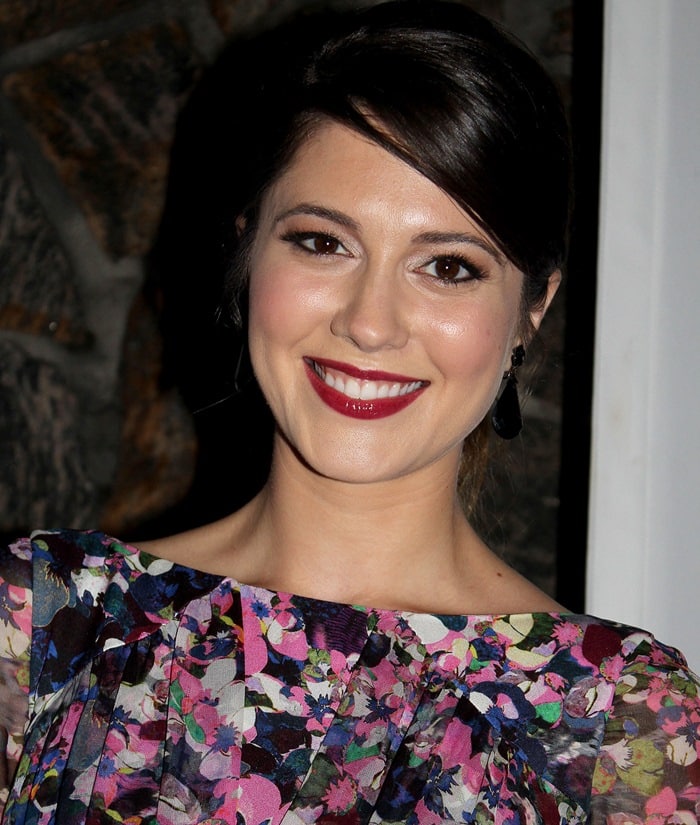 Mary Elizabeth Winstead sported a floral Erdem dress and a simple upswept hairdo