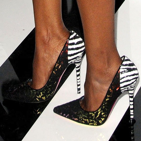 Nichole Galicia Feet (nichole, galicia, feet, Pruitt Fletcher Sinclair Mansion) Nichole Galicia showed off her hot feet in Jimmy Choo Anouk pumps