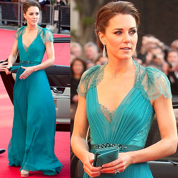 Kate Middleton stuns in a teal Jenny Packham gown with lace cap sleeves