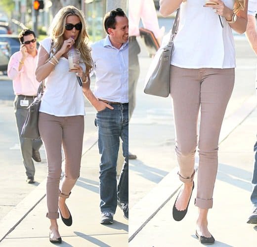 Petra Ecclestone having coffee with friends at The Coffee Bean and Tea Leaf