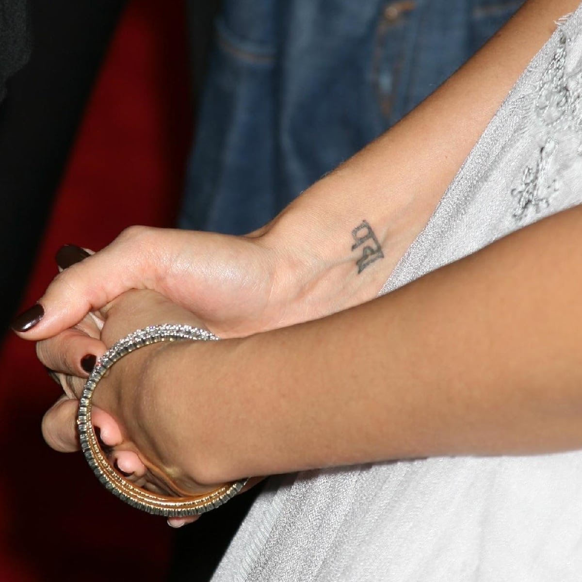 Jessica Alba's Sanskrit “Padma” tattoo means "lotus flower" in English