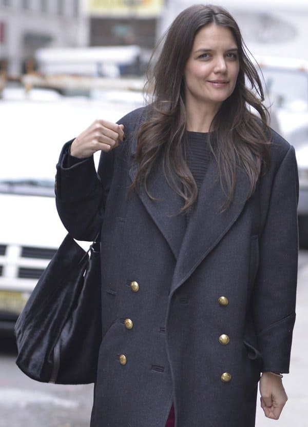 Katie Holmes wears a simple oversized coat in Midtown