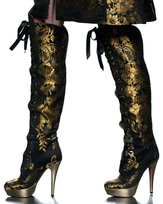 Maya Hansen - Regal Black and Gold Brocade