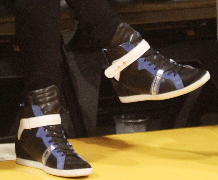 Mila Kunis wears Barbara Bui sneakers court-side