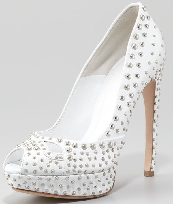 Alexander McQueen Studded Leather Pumps in White