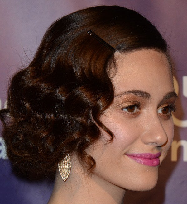 Emmy Rossum's look was timeless, further elevated by her 1920s-inspired faux bob