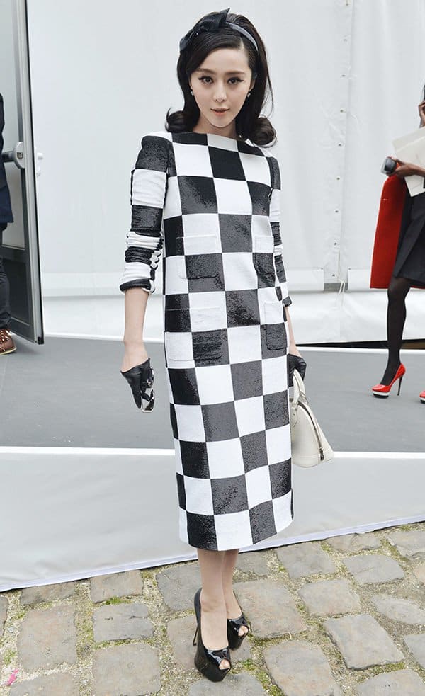 Fan Bingbing in a striking black and white checkered dress at the Louis Vuitton Fall/Winter 2013 Ready-to-Wear show