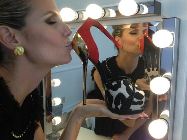 Heidi Klum's shows off her Giuseppe Zanotti heels