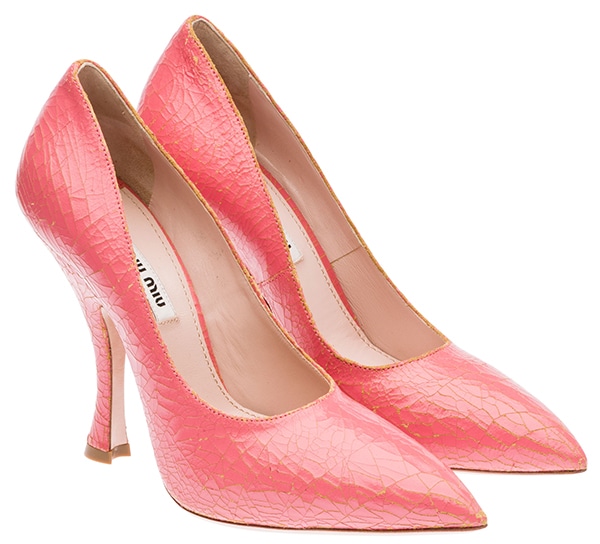 Miu Miu Craquele Leather Pumps in Pink