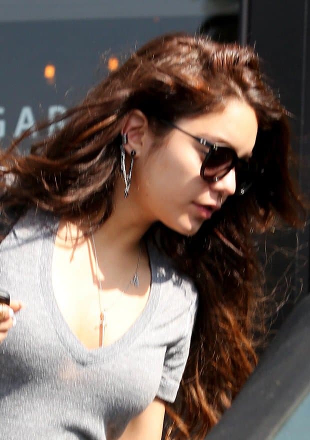 Effortlessly Chic: Vanessa Hudgens radiates in a simple gray tee