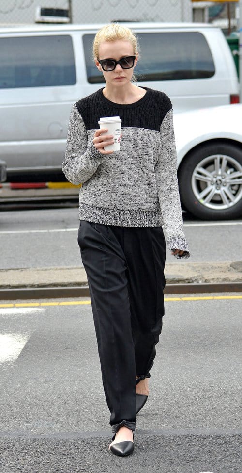 Carey Mulligan and Marcus Mumford in Manhattan while trying to avoid the paparazzi