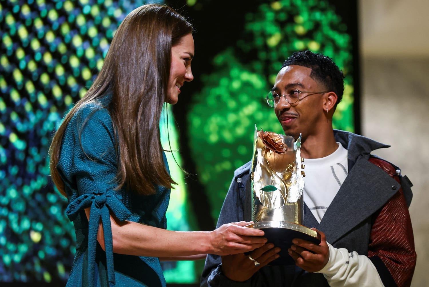 Catherine, Duchess of Cambridge with award winner Saul Nash