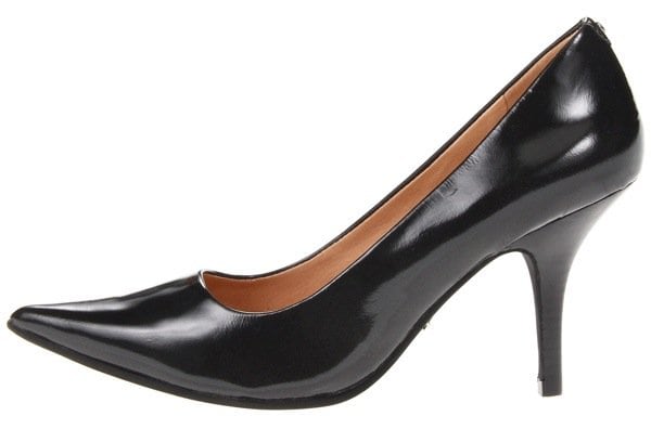 Kenneth Cole New York Stay Here Pumps