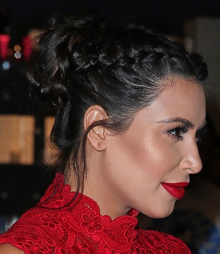 Kim Kardashian with classic red lipstick at the Kardashian Khaos store at The Mirage Hotel & Casino