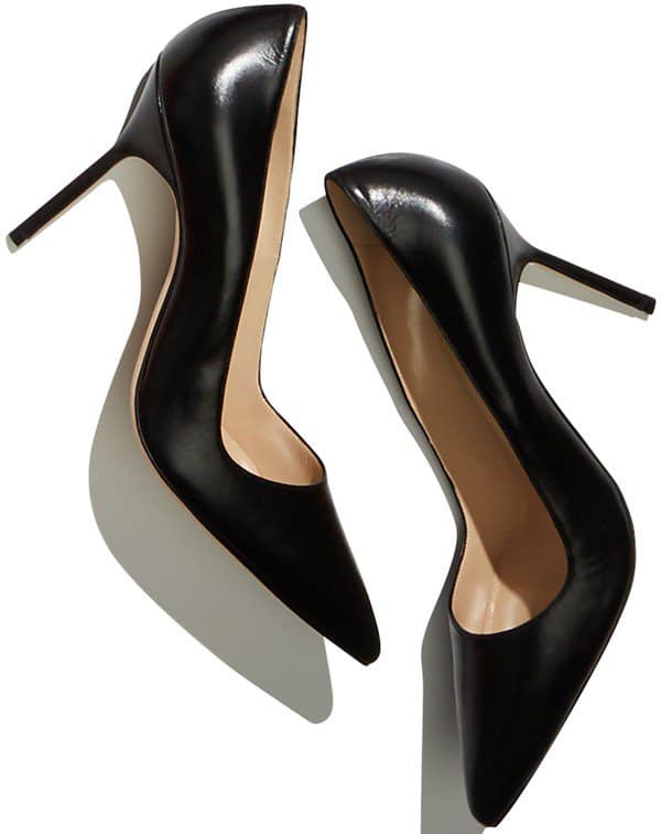 Manolo Blahnik BB Pointed Toe Pump