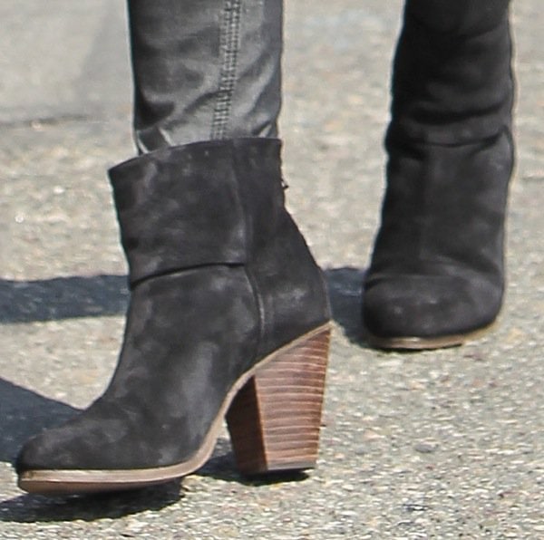 Sophia Bush wears black suede Rag & Bone booties out for errands