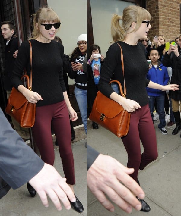 Taylor Swift exits her Manhattan hotel