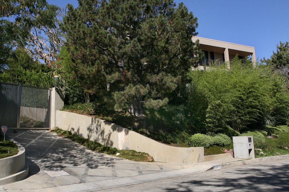 “Girls Gone Wild” founder Joe Francis paid $5.45 million in November 2002 for a 6,000+ sq. ft. modern mansion in Bel Air
