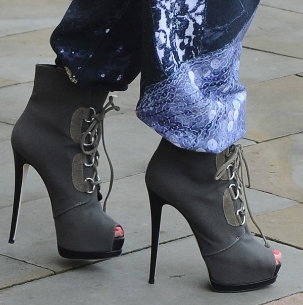 Iggy Azalea's Giuseppe Zanotti lace-up boots