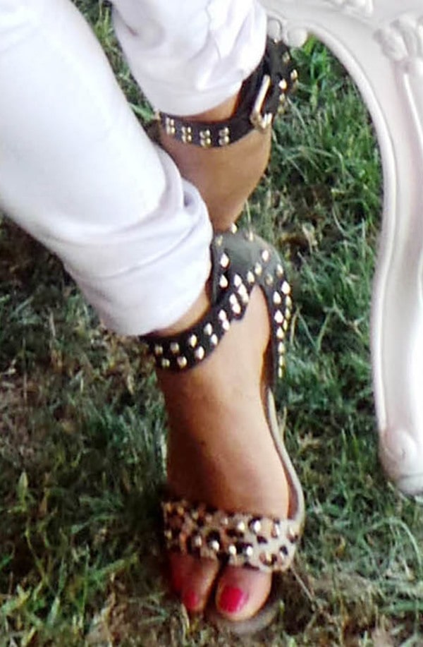 Christina Milian finishes off her campaign look with a pair of leopard-print sandals from Zara