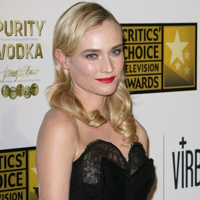 Diane Kruger attended the 2013 Critics’ Choice Television Awards in a black strapless Nina Ricci gown from the Fall 2013 collection