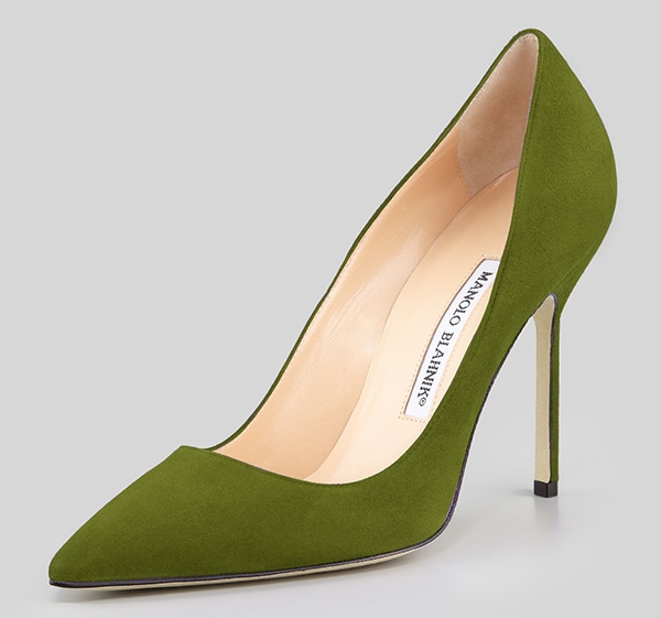 Manolo Blahnik BB Suede Pumps in Green