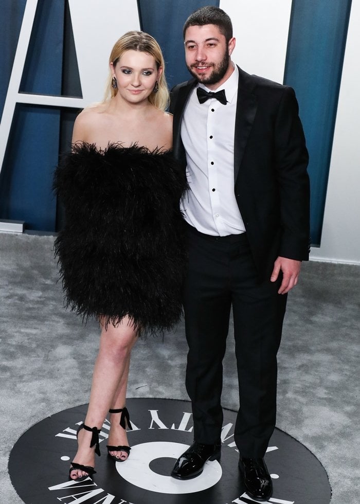 Abigail Breslin and her boyfriend Ira Kunyansky