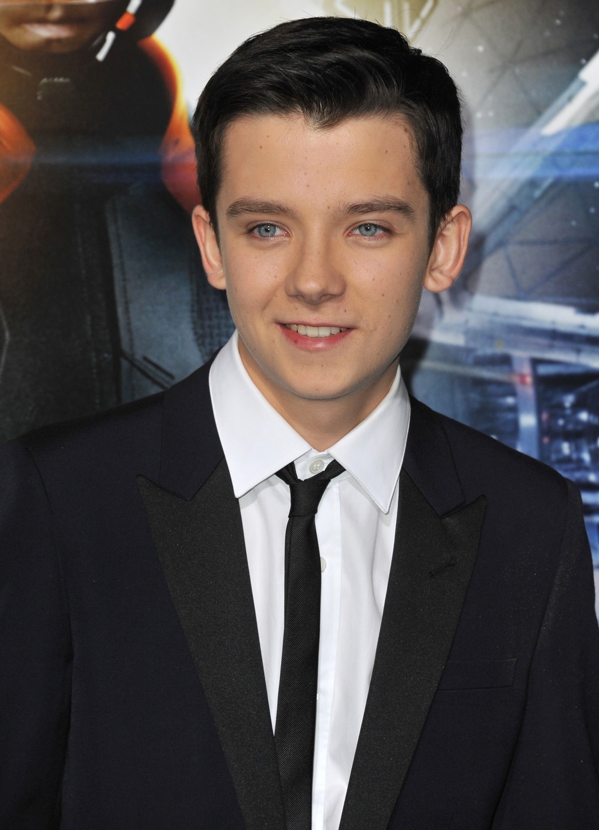 Director Gavin Hood faced the challenge of finding an actor capable of portraying the complex character of Ender Wiggin in the film adaptation of Orson Scott Card's novel "Ender's Game," ultimately choosing Asa Butterfield for the role, who had to prepare physically for the movie's zero-gravity scenes, and the film's central message is how young people sometimes have to mature faster than they should