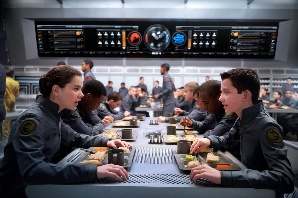 Hailee Steinfeld played Petra Arkanian, a skilled soldier and close friend to Ender Wiggin, while Asa Butterfield played the lead role of Ender Wiggin, a highly intelligent and strategic young boy, in the 2013 movie adaptation of Ender's Game