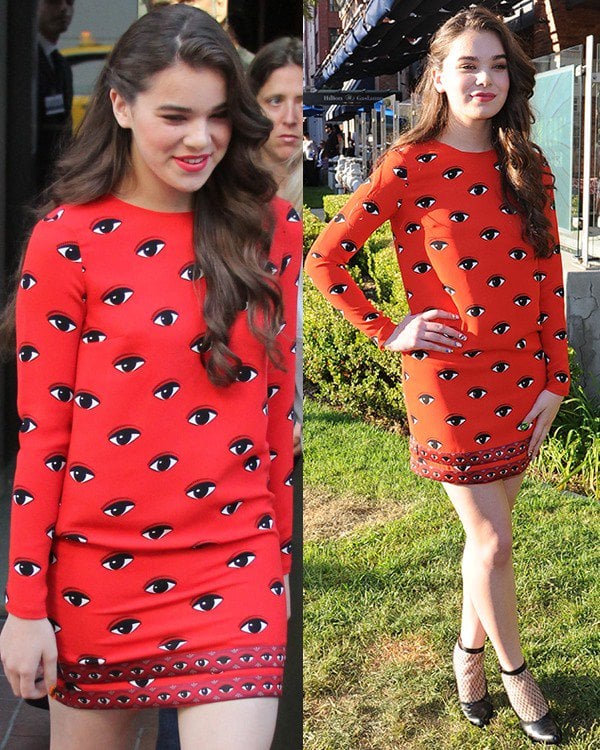 Hailee Steinfeld curls her hair and wears an eye-printed Kenzo dress to the 2013 Comic-Con event