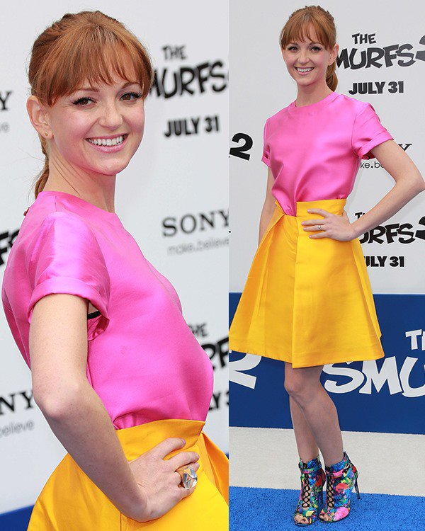 Jayma Mays in a colorful Paper London outfit at the 'Smurfs 2' Los Angeles premiere