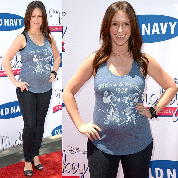 Jennifer Love Hewitt glowing in stylish maternity jeans at the Old Navy & Disney "Mickey Through the Decades Collection" event, Burbank, CA, July 13, 2013