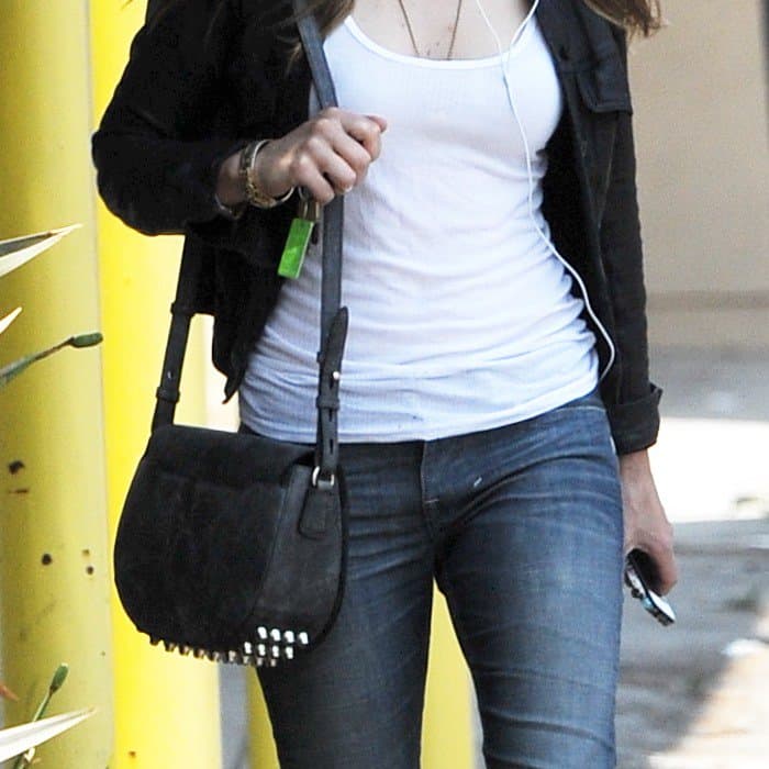 Close-up of Jessica Biel's stylish Alexander Wang 'Lia' shoulder bag