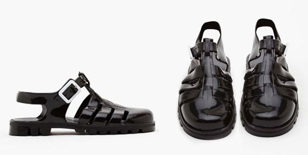 Edie Jelly Sandals in Black