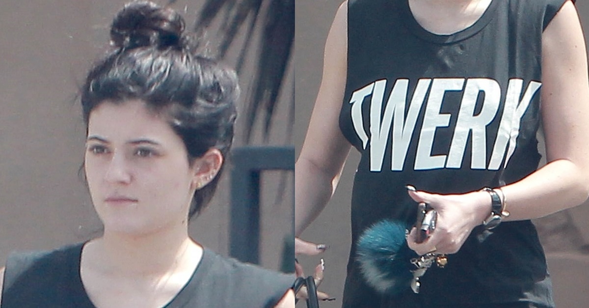 How to Wear Gray Sweatpants With Combat Boots Like Kylie Jenner