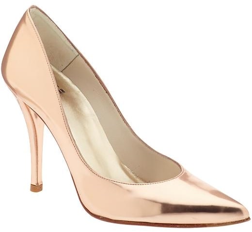 Stuart Weitzman Naughty Pump in Pink