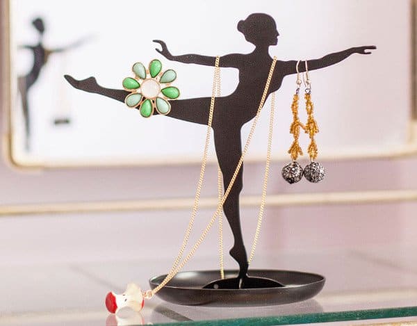 Kikkerland - Look Your Arabesque Jewelry Stand