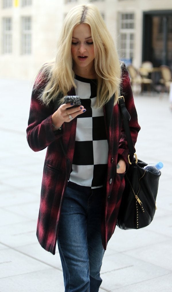 Fearne Cotton looked fabulous wearing a red and black tartan coat from her AW13 collection for very.co.uk