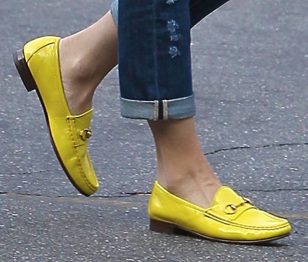 Gwen Stefani rocking bright yellow loafers