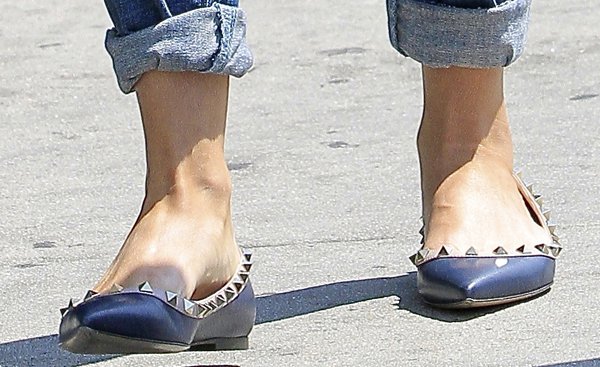 Reese Witherspoon's navy blue Valentino Rockstud flats