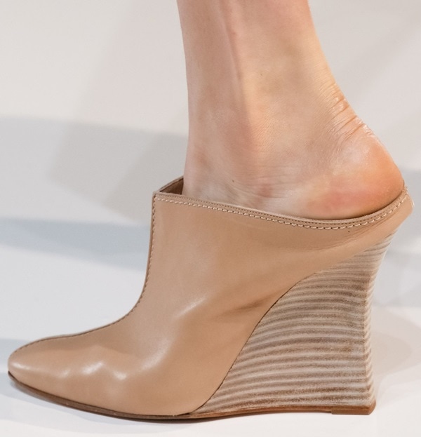 Victoria Beckham Spring 2014 NYFW Runway wedges