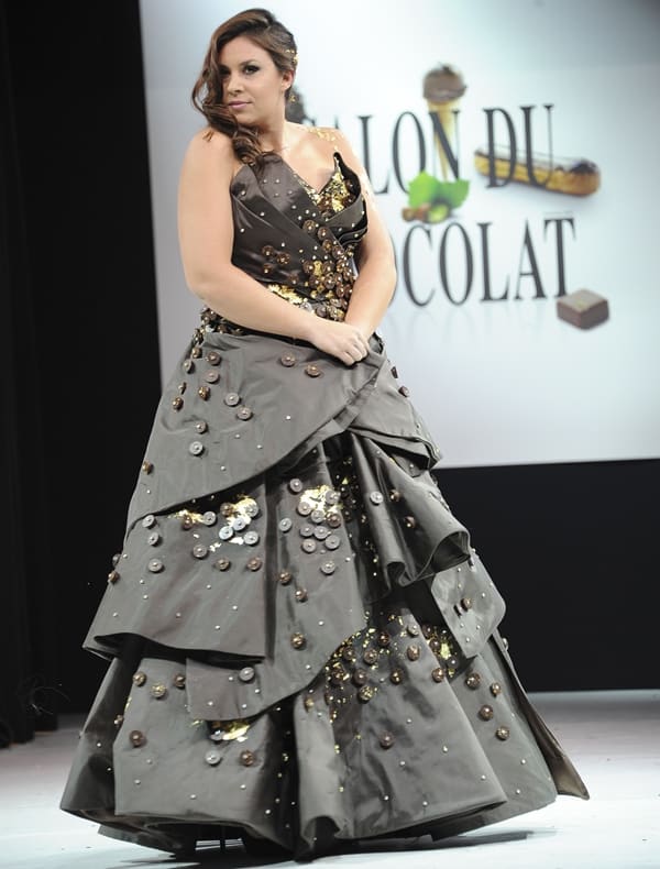 Models showcasing chocolate dresses at the 2013 Chocolate Fashion Show in Paris