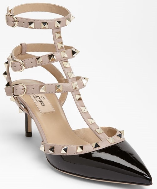 Valentino Rockstud Mid-Heel Pumps in Black/Nude