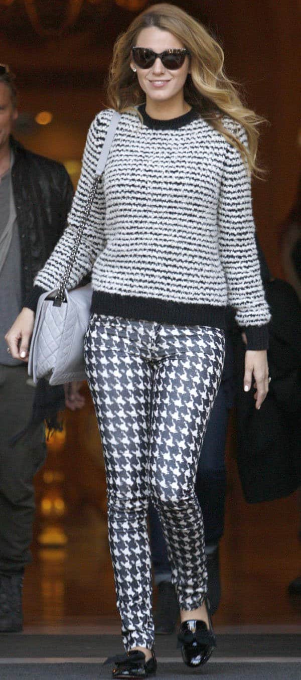 Blake Lively flaunts her legs in Isabel Marant houndstooth corduroy jeans