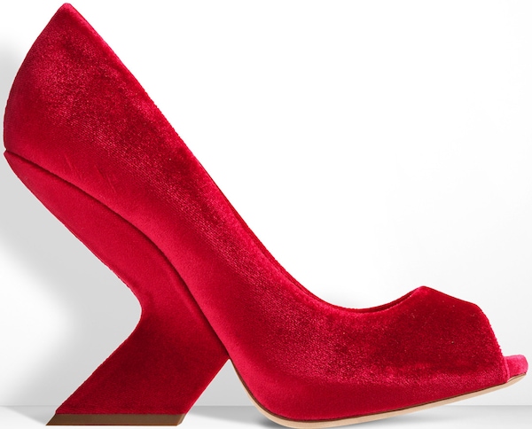 Christian Dior Pump in Geranium Velour